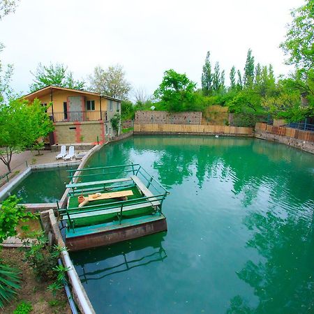Amiran'S Lake Hotel Tbiliszi Kültér fotó