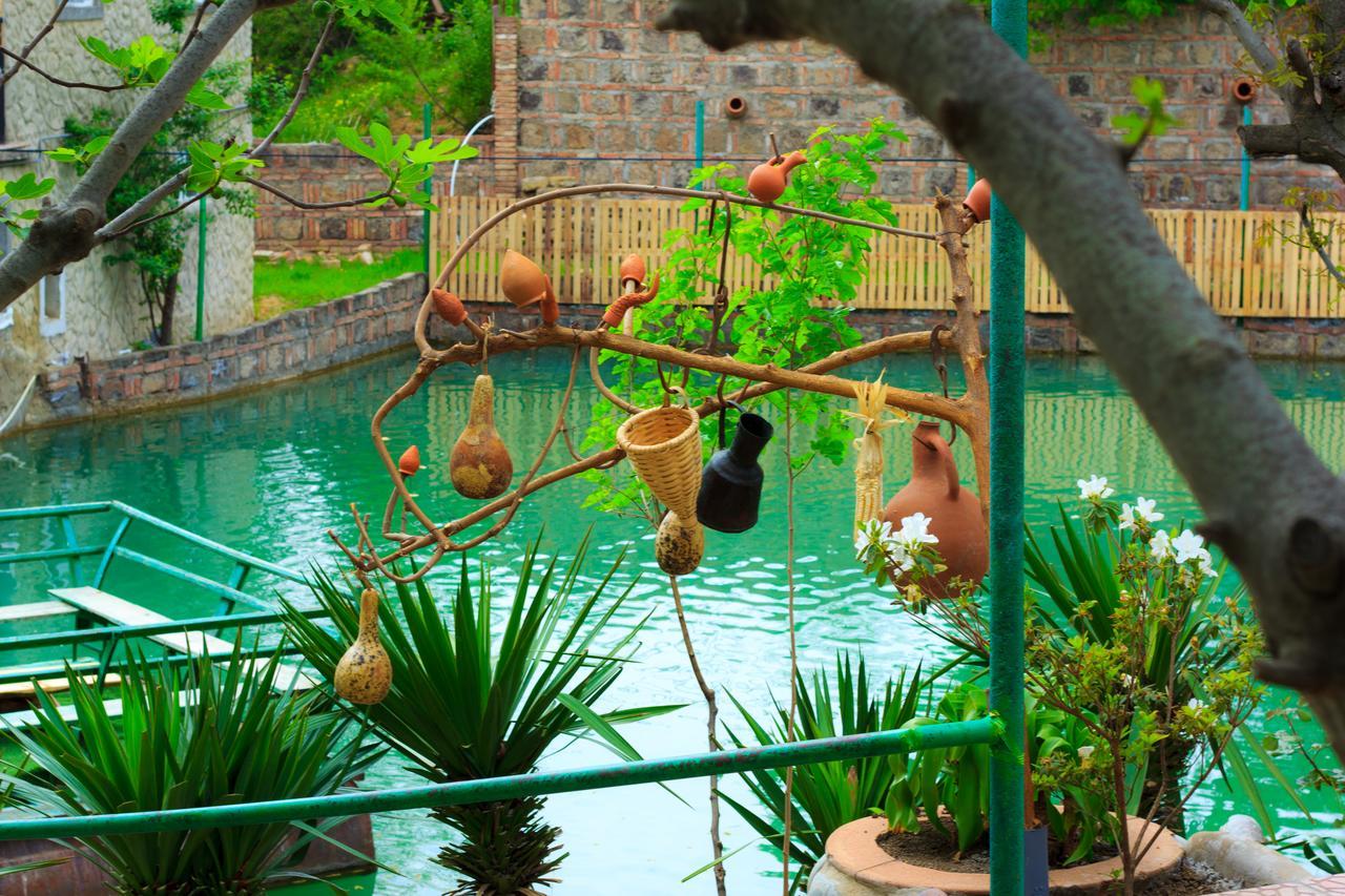 Amiran'S Lake Hotel Tbiliszi Kültér fotó