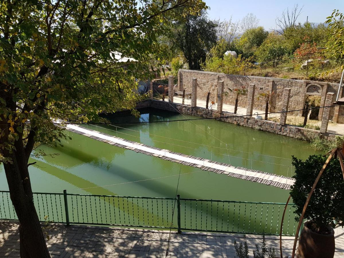 Amiran'S Lake Hotel Tbiliszi Kültér fotó